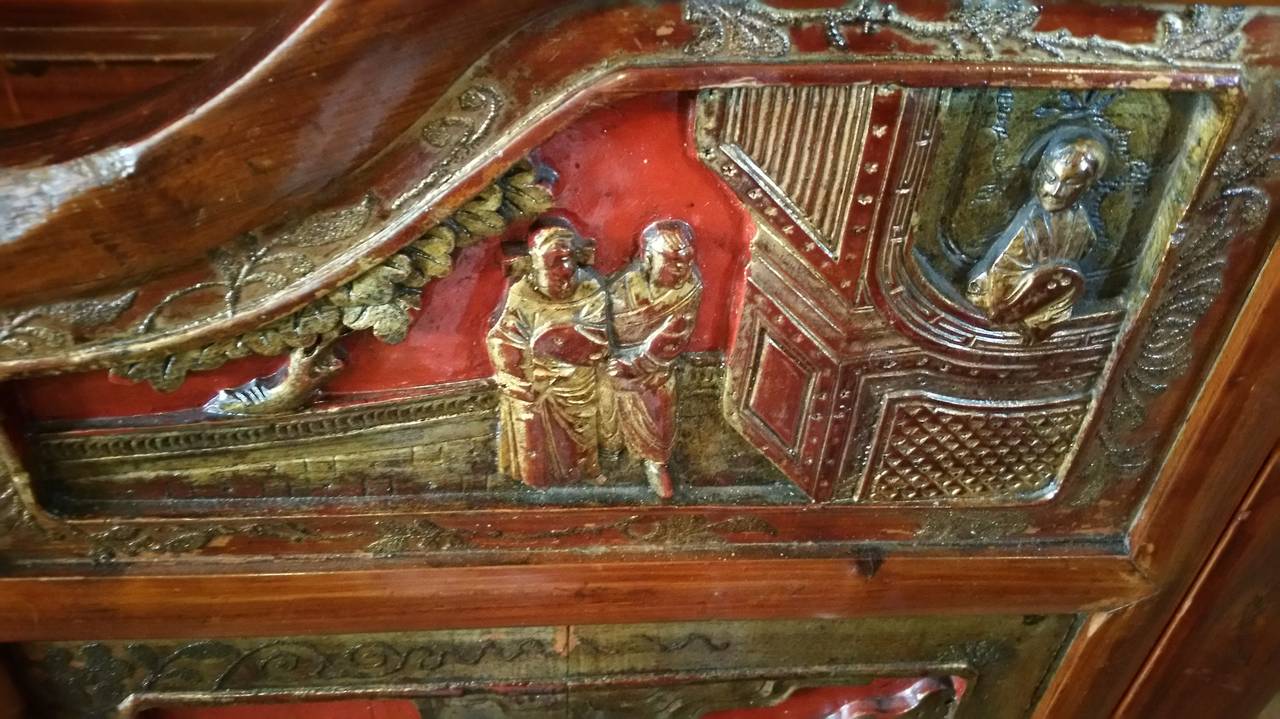 Antique Chinese Carved Canopy Bed with Alcove In Good Condition For Sale In Buffalo, NY