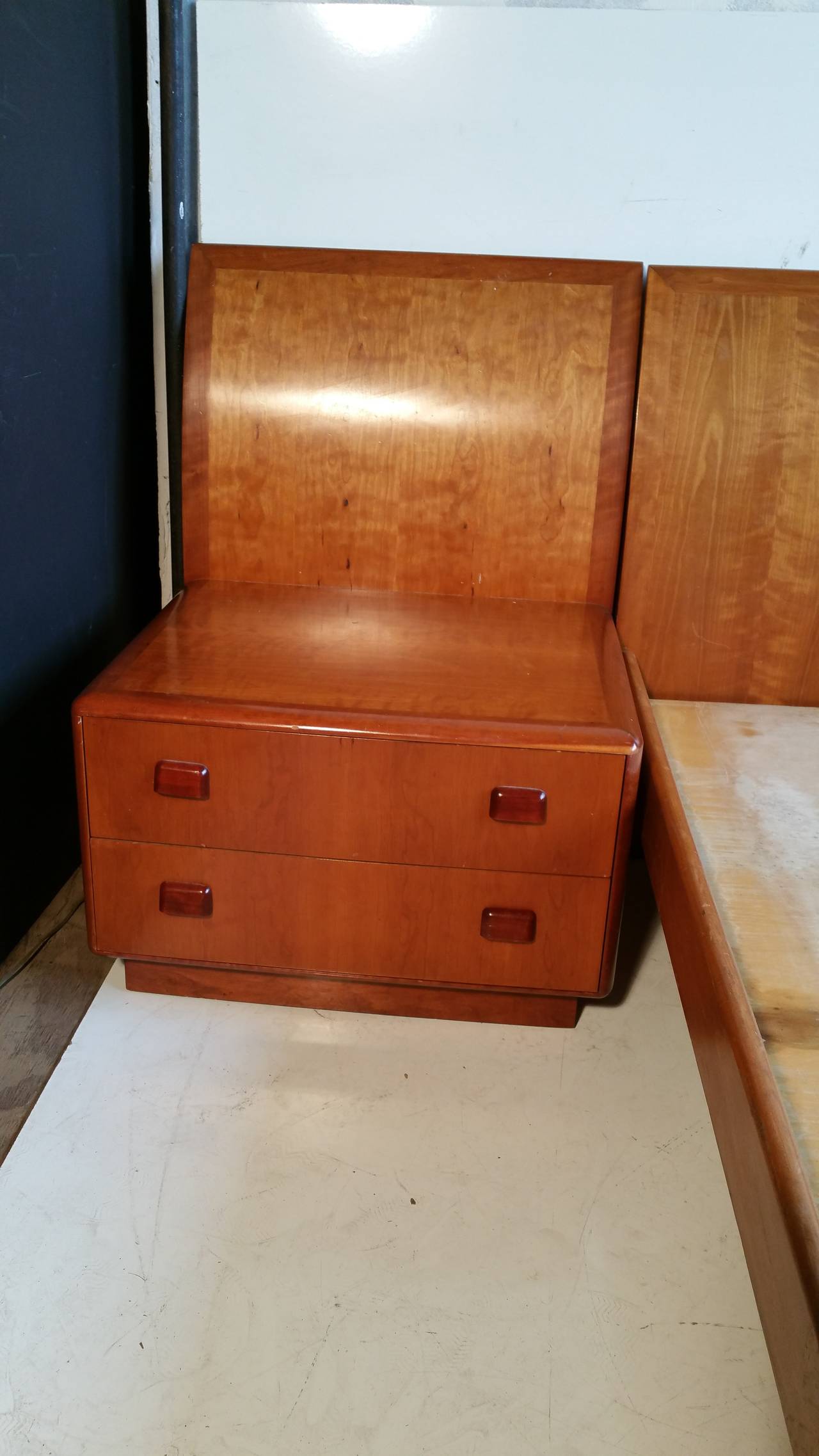 Extremely Rare Dunbar Platform Bed and Nightstands 1