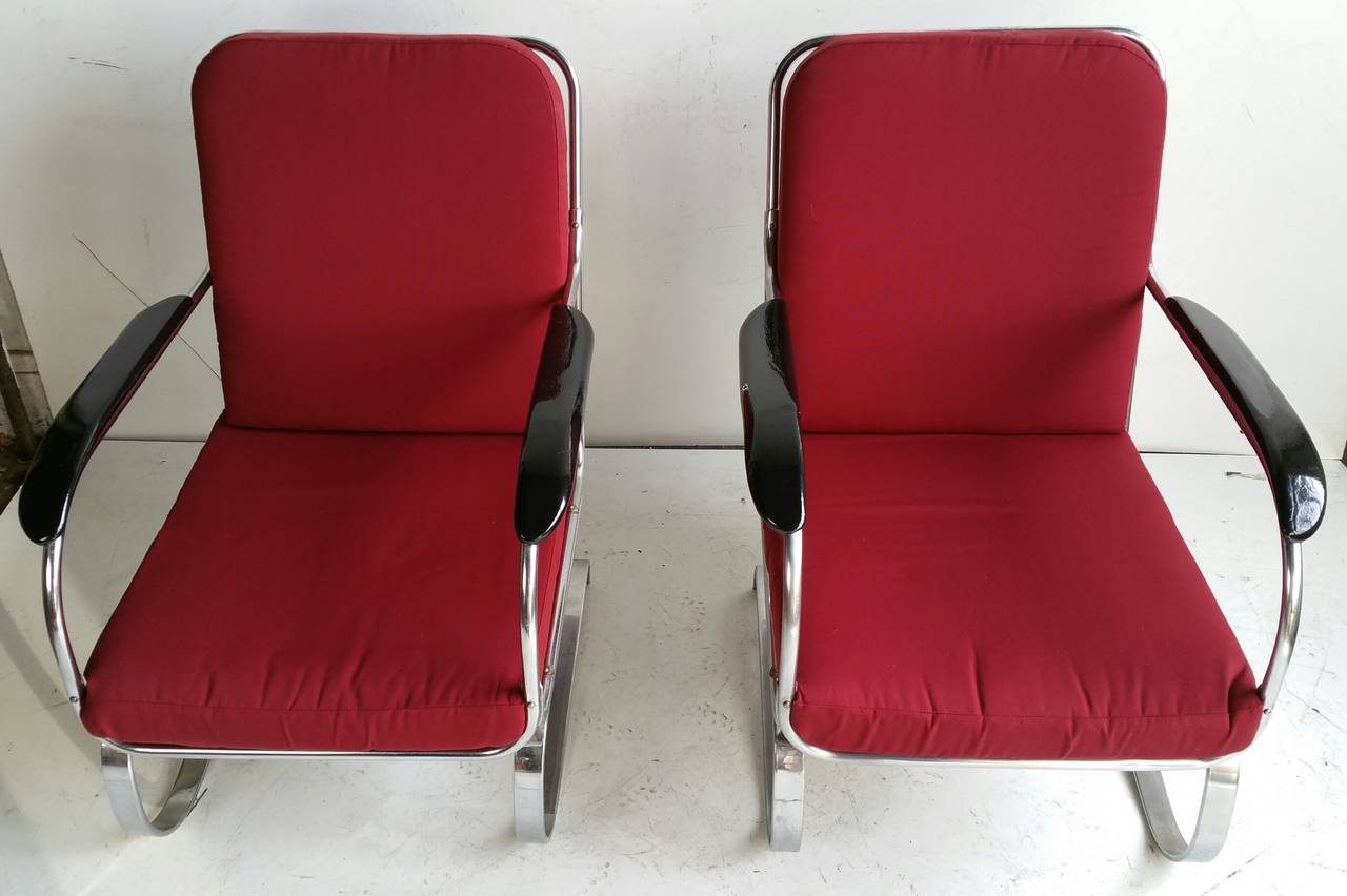 Art déco Paire assortie de chaises Springer Art Déco en acier chromé, LLoyd Mnfg Co. en vente