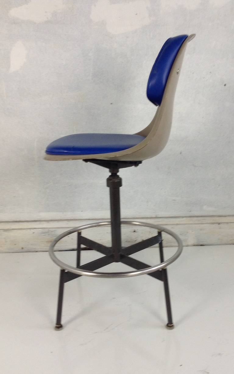 Mid-Century Modern Eames Herman Miller Drafting Stool