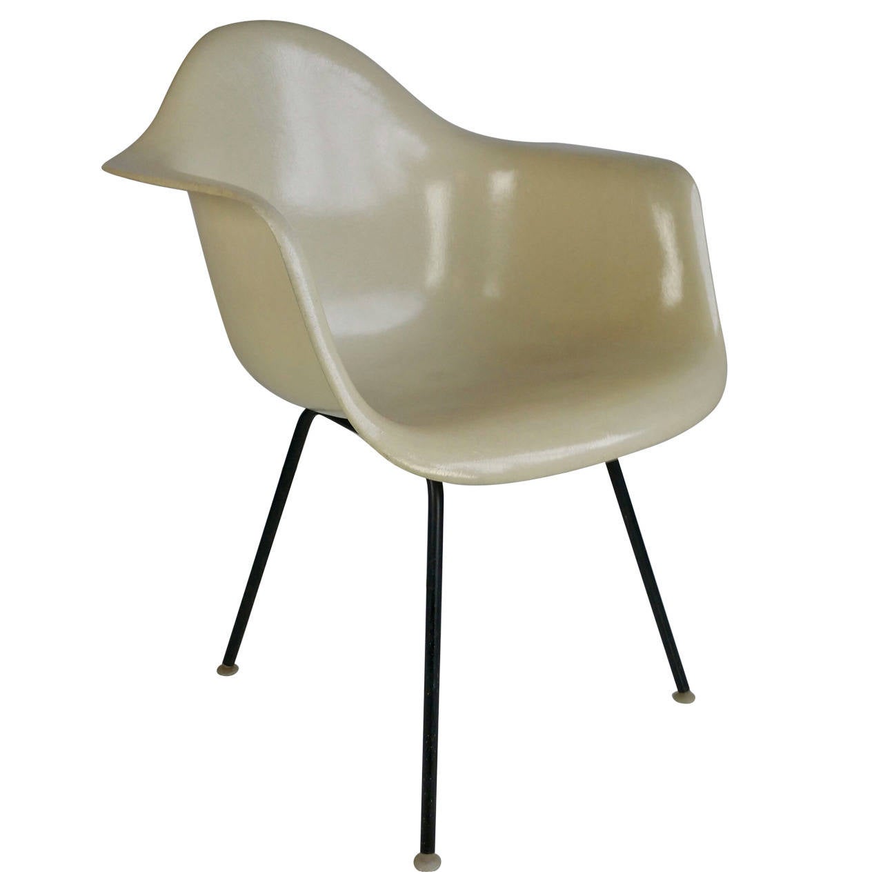 Charles Eames Parchment Arm Shell Chair, Herman Miller For Sale at 1stDibs