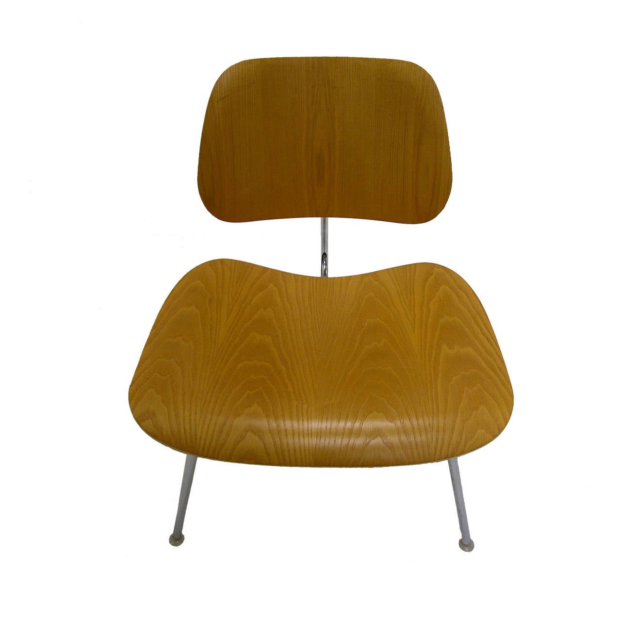Pair of Eames LCM Chairs for Herman Miller in Ash In Excellent Condition In Hudson, NY