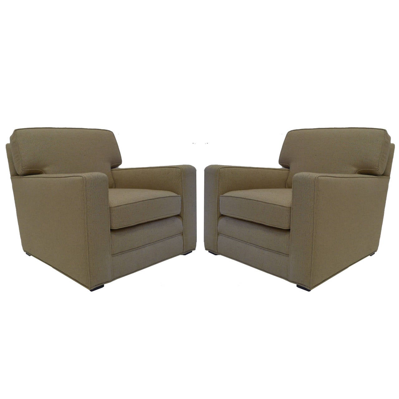 Handsome Pair of Newly Upholstered Art Deco Modernage Lounge Chairs In Excellent Condition In Hudson, NY