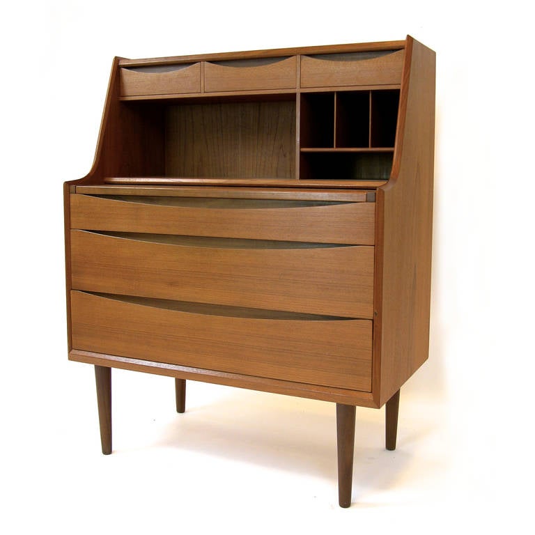 Arne Vodder Secretary or Vanity Desk 2