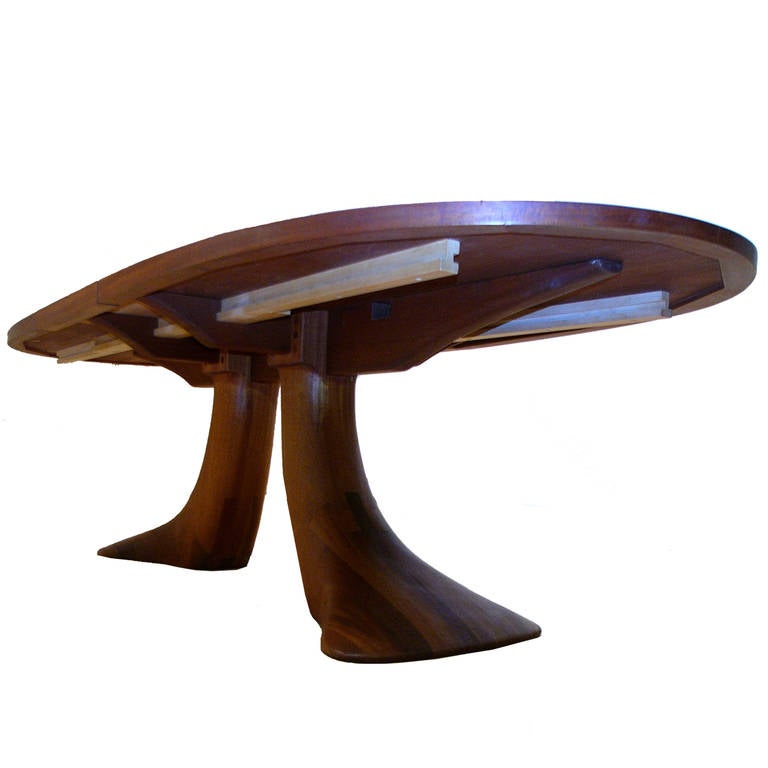 American Sculptural Carved Base Mahogany Dining Table in the Manner of Wendell Castle