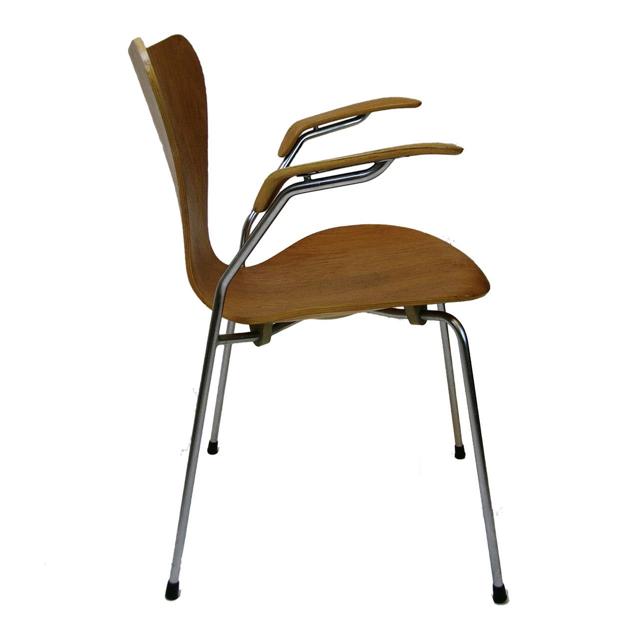 Scandinavian Modern  Bent Plywood Oak Arne Jacobsen Series Seven-Arm Chairs for Fritz Hansen