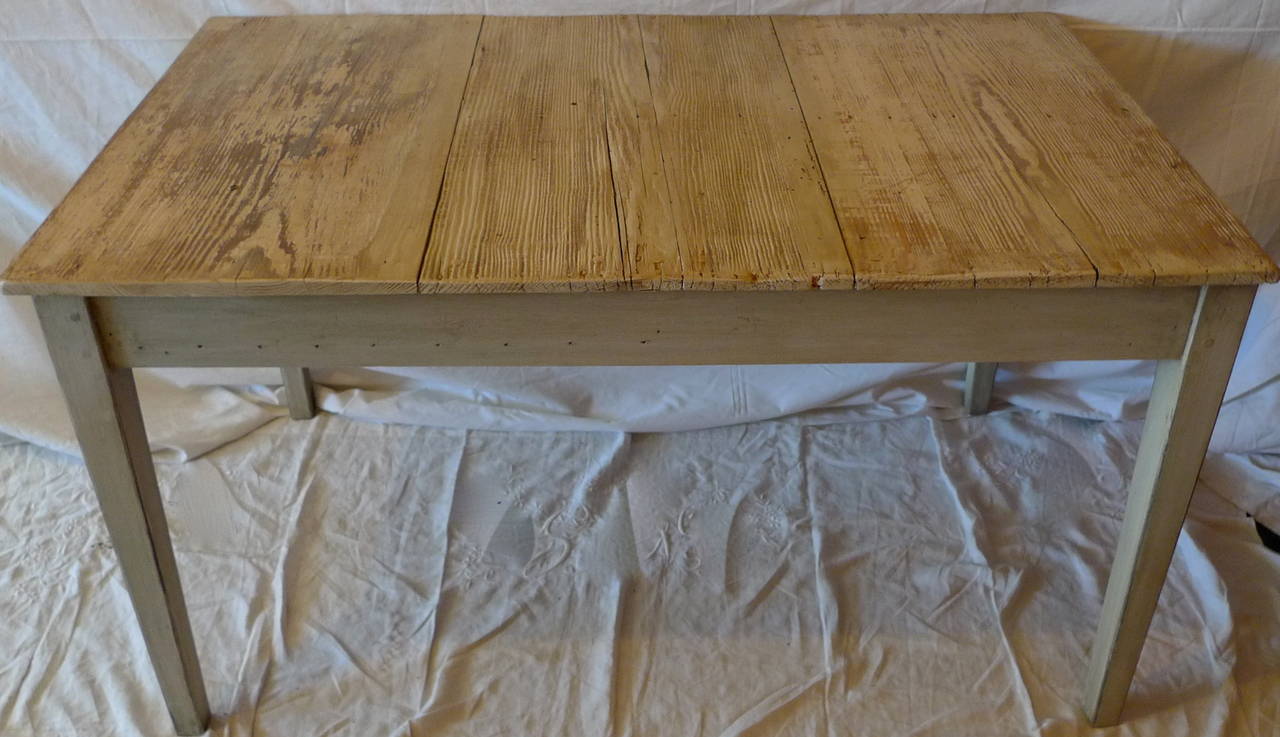 French xix small country breakfast table.
