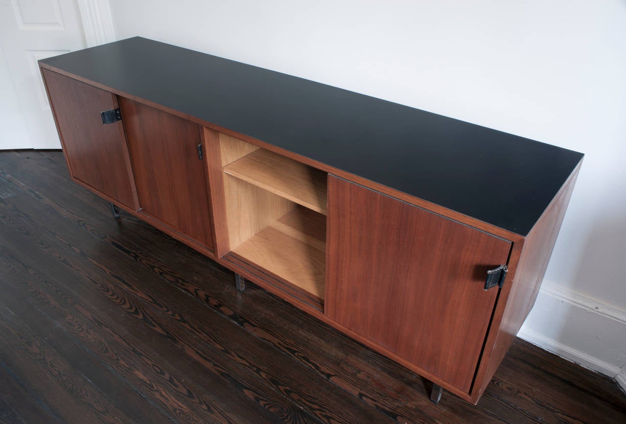 Florence Knoll Credenza Walnut Sideboard In Good Condition In Washington, DC