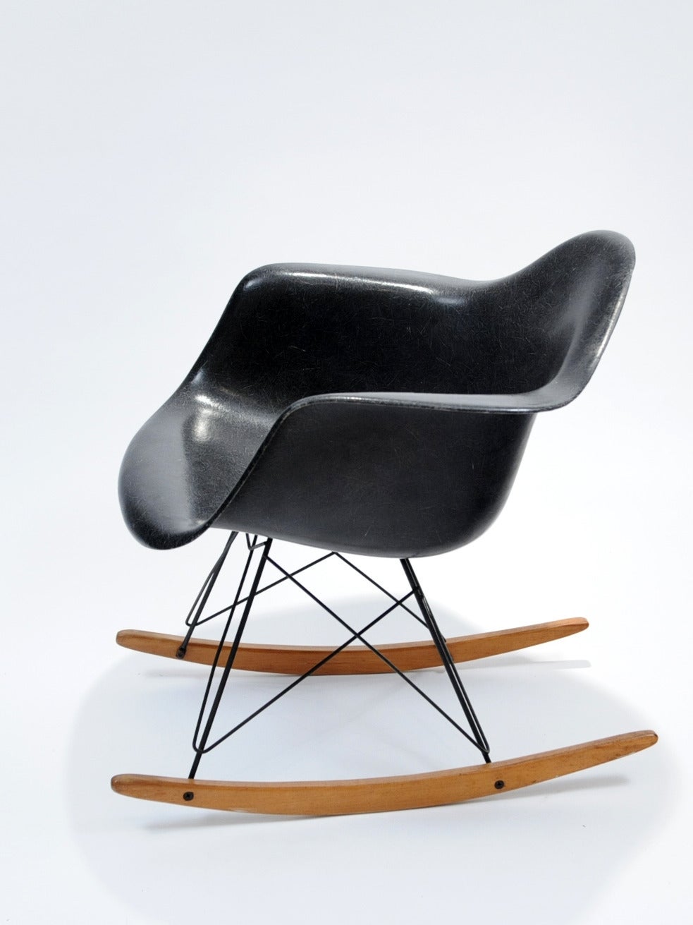 Mid-Century Modern Charles and Ray Eames RAR Rocking Chair