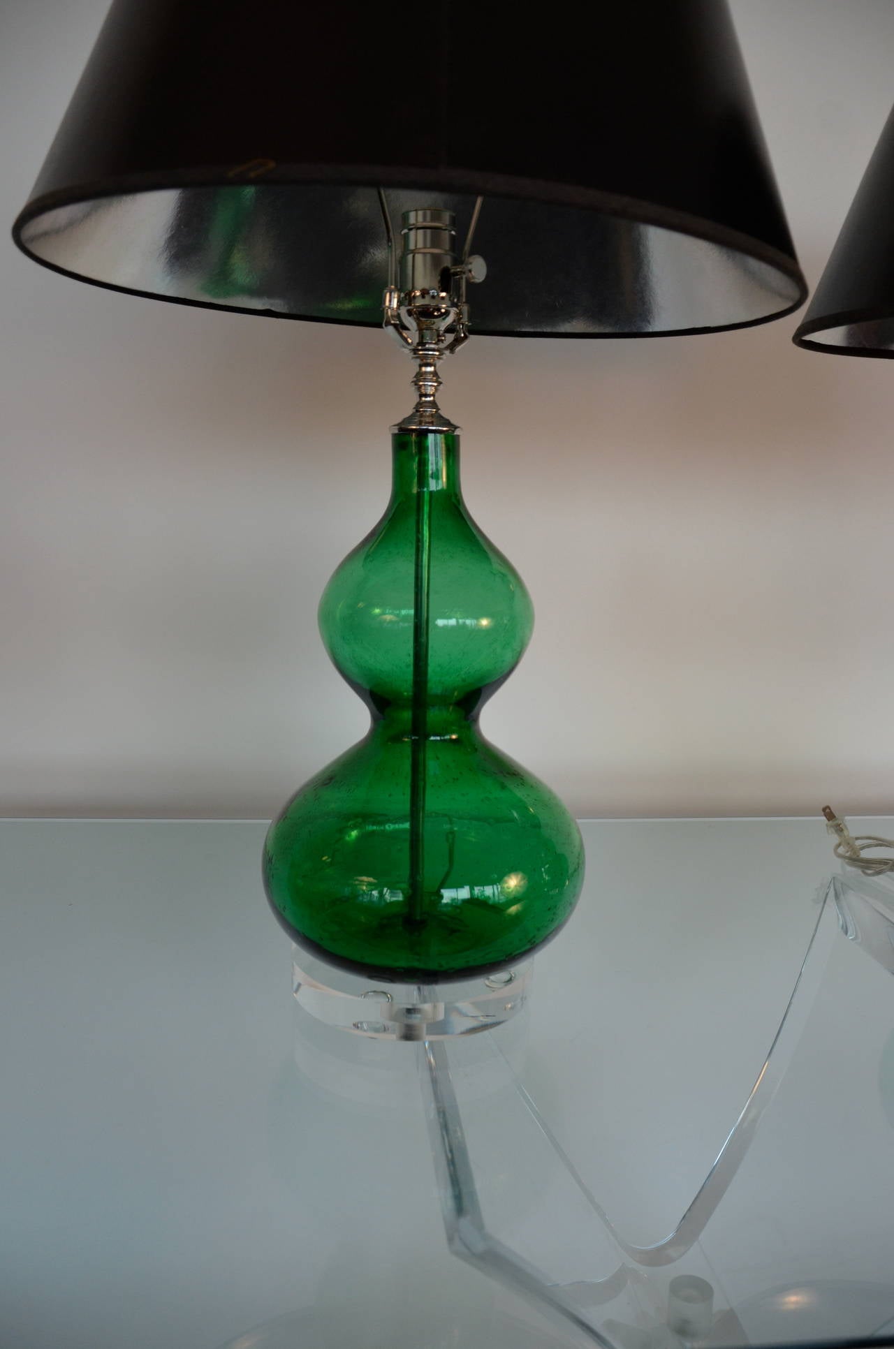 Pair of Emerald Green Handblown Murano Glass Lamps For Sale at 1stdibs