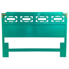 MId-Century Modern Hollywood Glam Lacquered Green Queen Fretwork Headboard 10