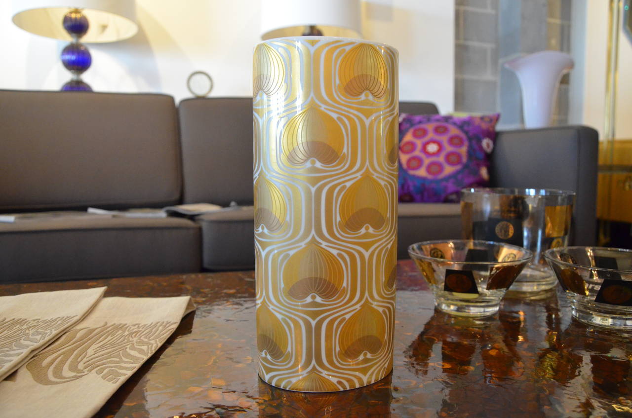 Offered is a beautiful Art Nouveau gold and creamy white porcelain vase in celebration of the German studio line of Rosenthal's 100 year anniversary. The design of the vase commemorates Art Nouveau design of Rosenthal during the latter part of the