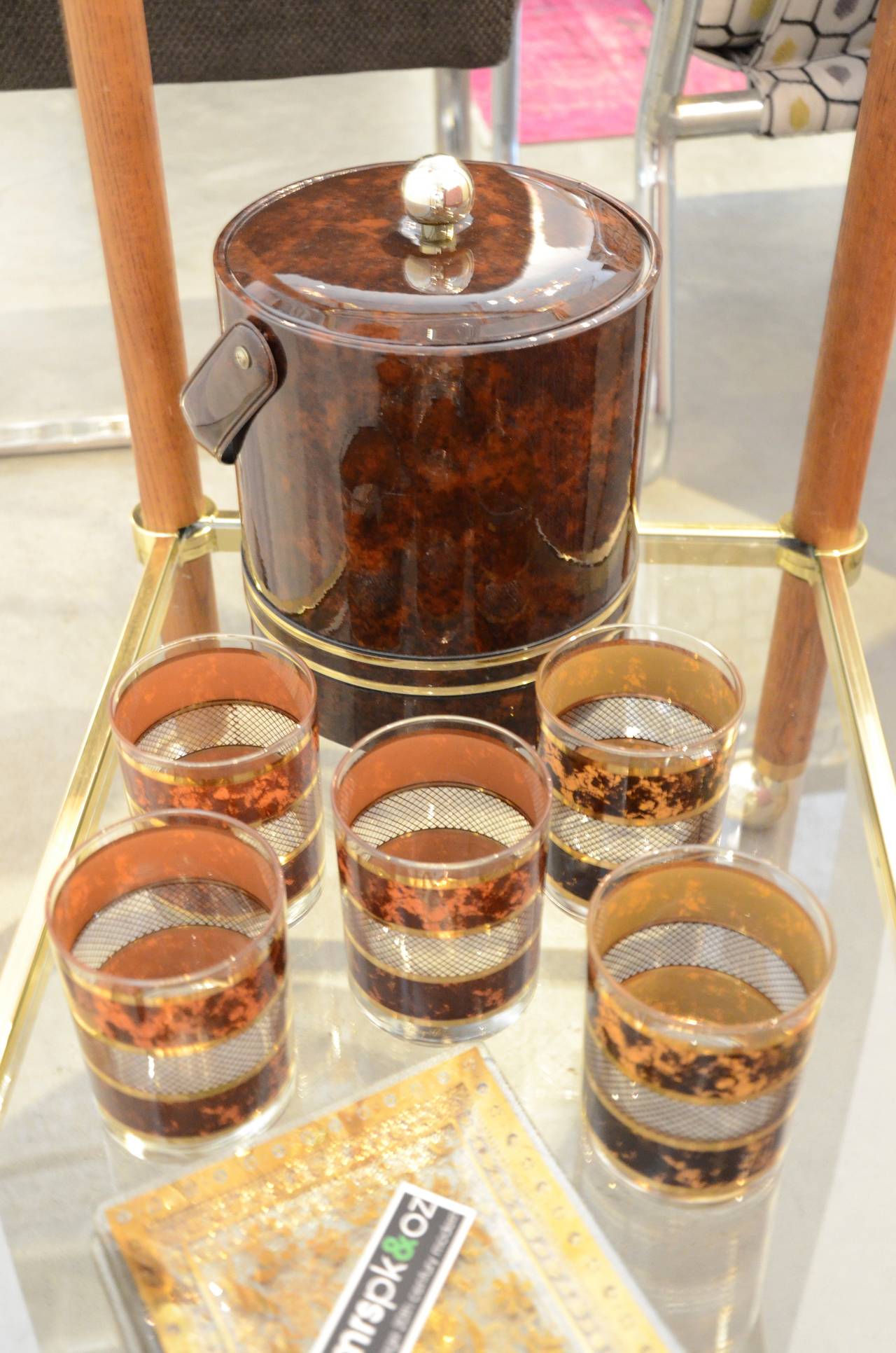 Mid-Century Modern Georges Briard Faux Tortoiseshell and Gold Band Ice Bucket and Tumblers