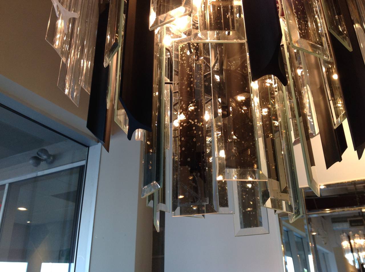 Mid-Century Modern Black and Clear Lucite and Mirrored Prism Chandelier In Good Condition In Houston, TX