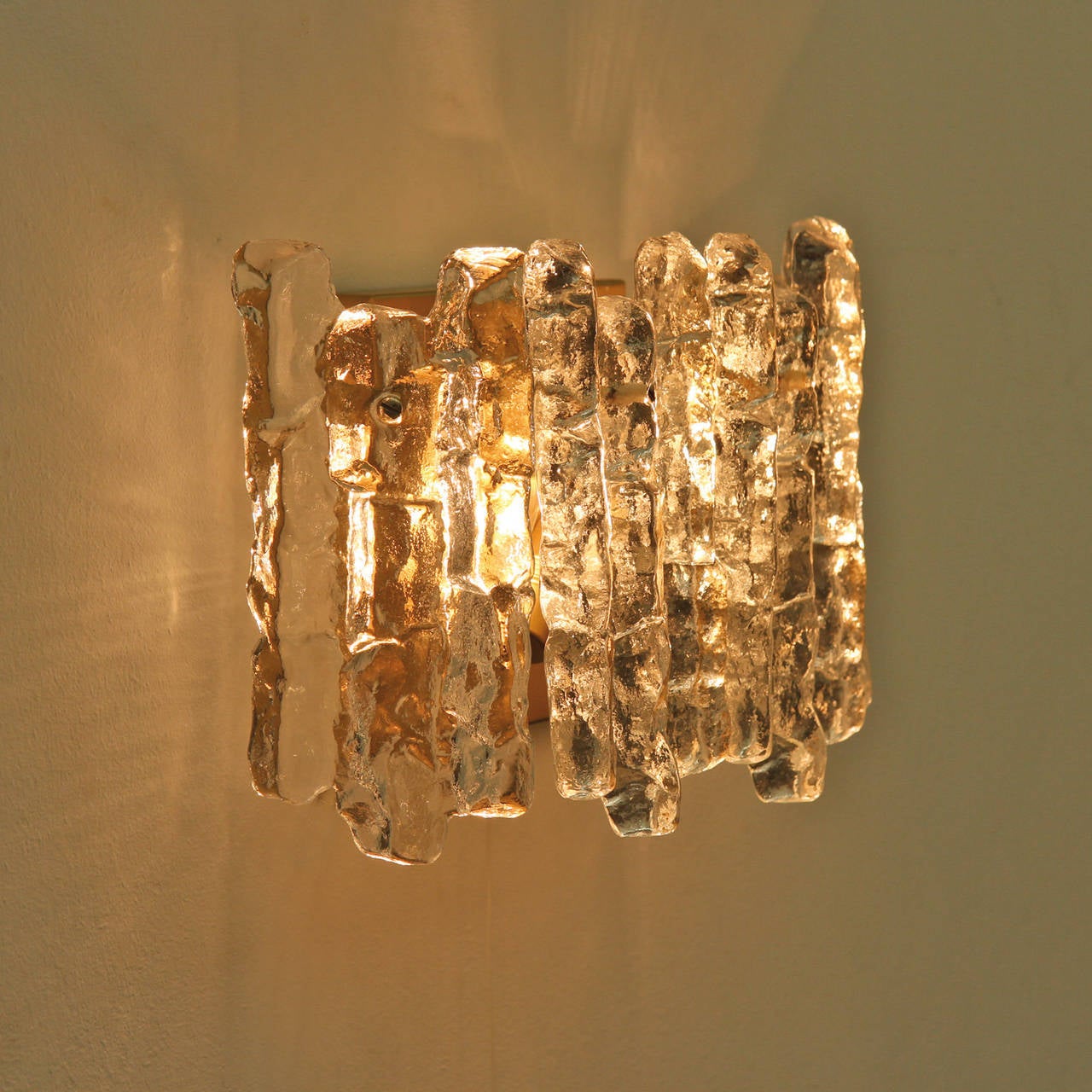 Pair of Kalmar Ice Glass Sconces In Good Condition In Vienna, AT