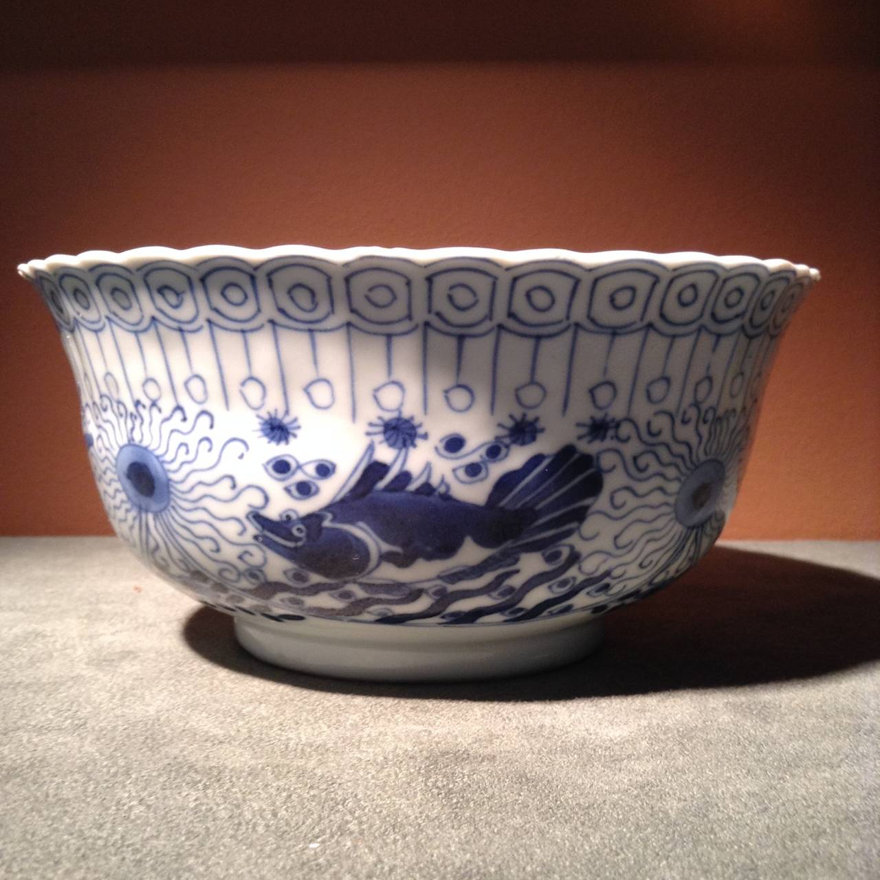 19th century bowl , China porcelain .