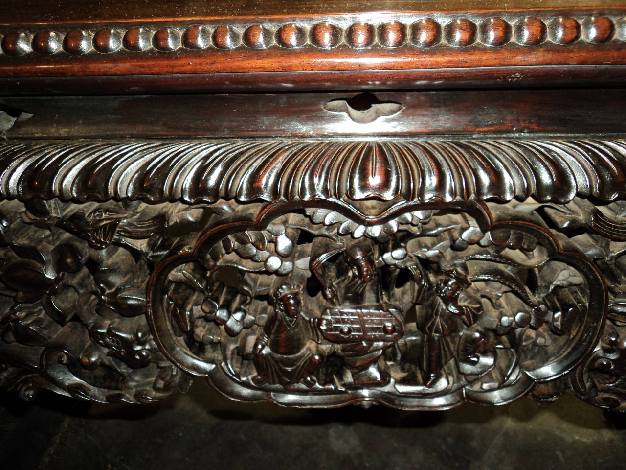 Antique Chinese Carved Rosewood and Marble Desk, 18th Century For Sale 3