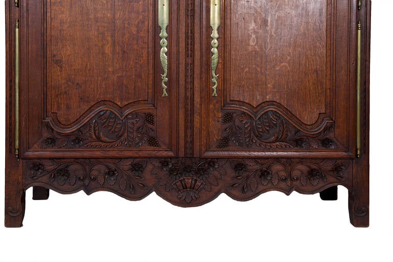 18th Century and Earlier Wedding Basket Carving Tiger Oak Armoire from Provence c. 1870 For Sale