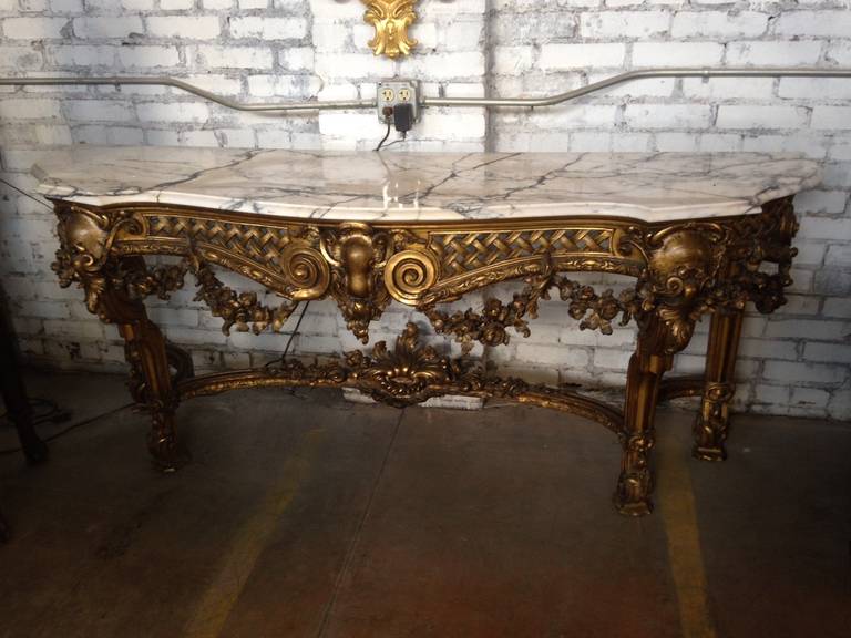 19th Century Beautiful French 1900s Louis XV-Style Striated Calcutta Marble-Top Gilt Console For Sale