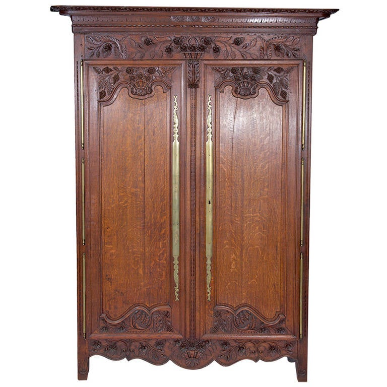 Wedding Basket Carving Tiger Oak Armoire from Provence c. 1870 For Sale