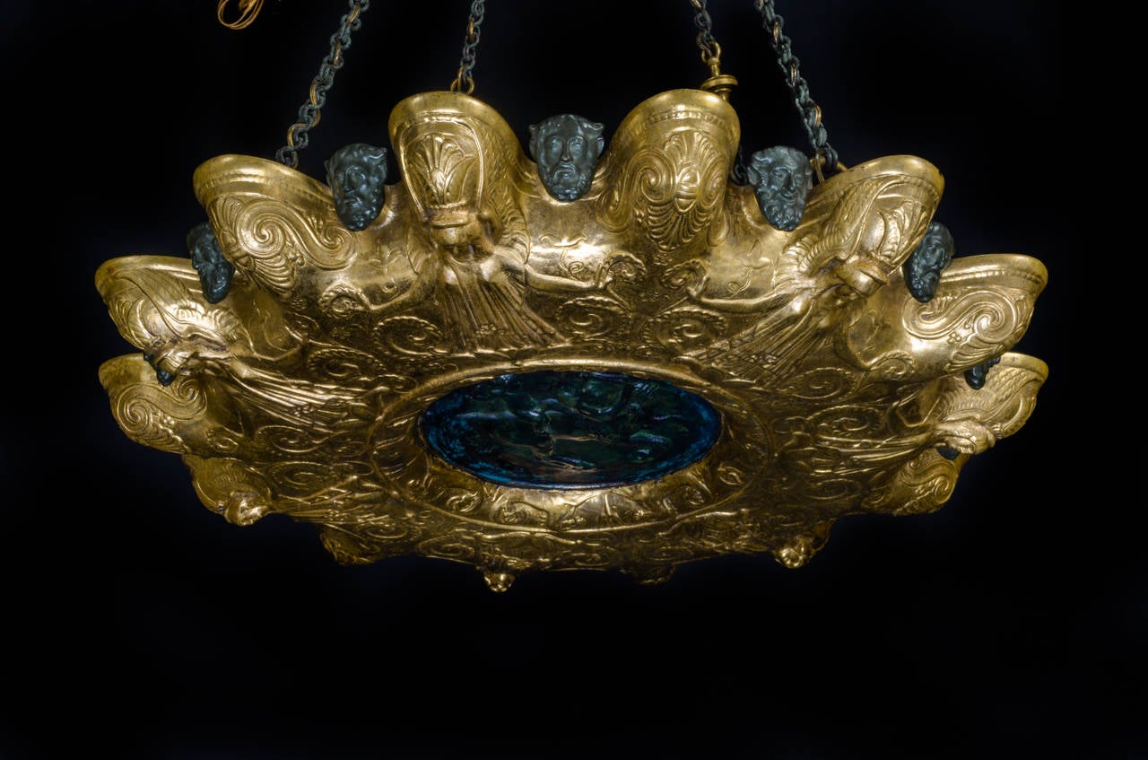 Einzigartige antike amerikanische Caldwell neoklassischen vergoldet und Patina Bronze Kronleuchter (Vergoldet) im Angebot