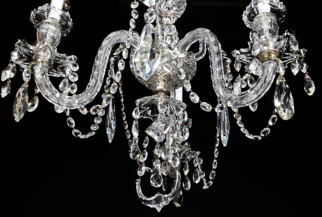 A Pair Of Fine Antique English George III Cut Crystal Chandeliers 3