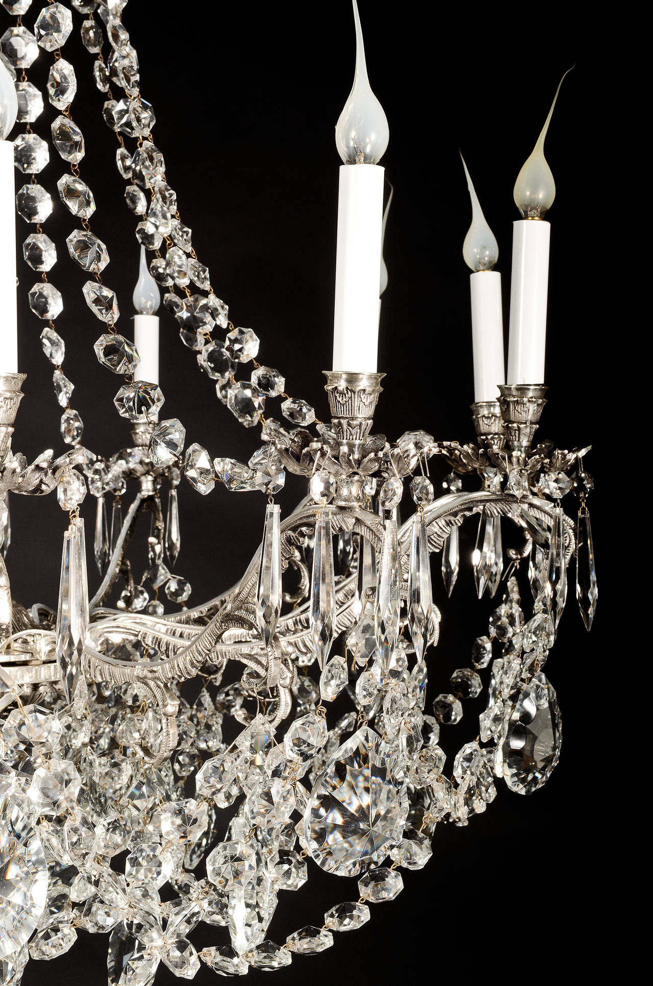 Large Antique French Louis XVI Style Silvered Bronze and Cut Crystal Chandelier In Good Condition In New York, NY