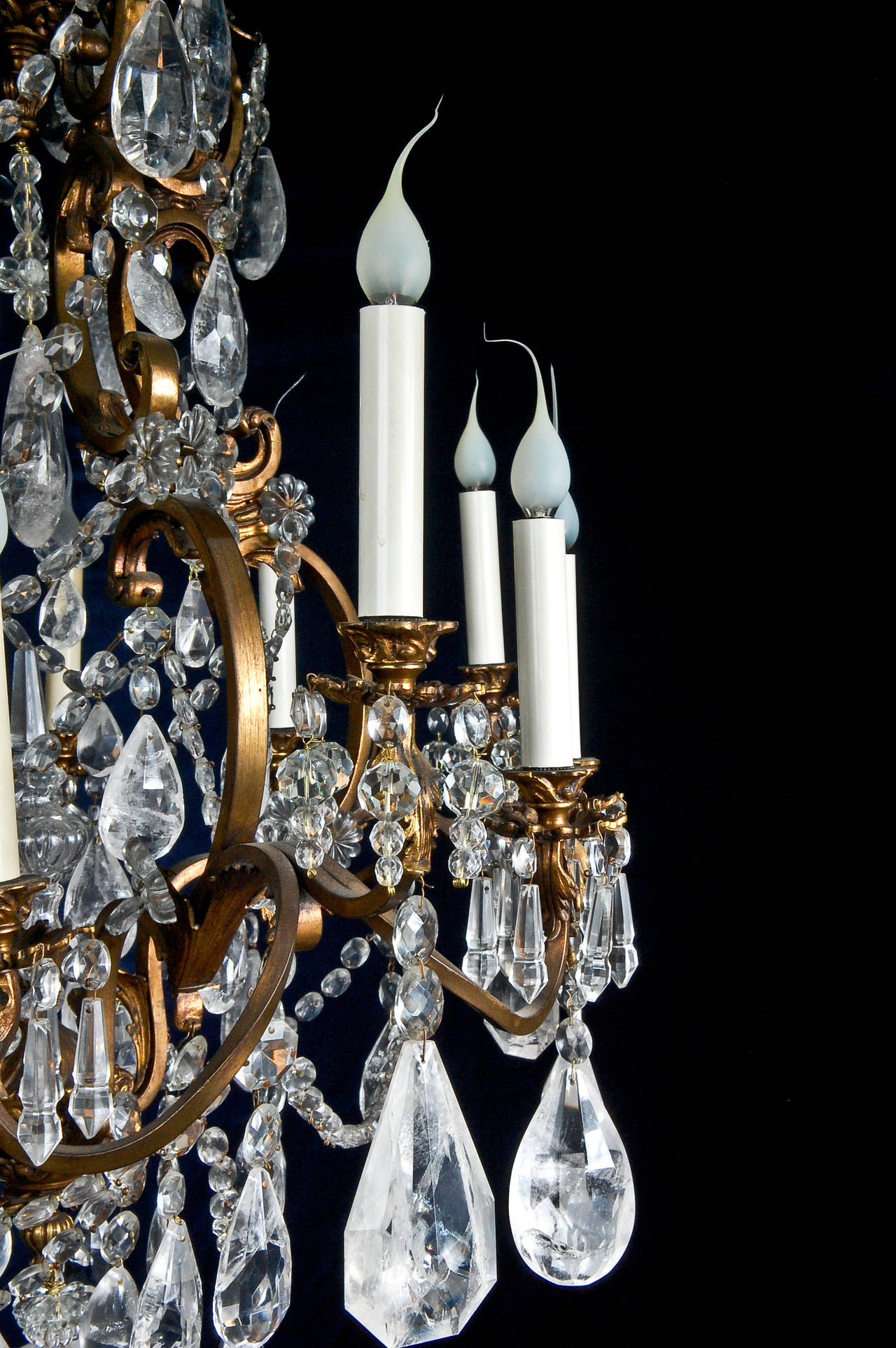 Fine Antique French Louis XV Style Gilt Bronze and Cut Rock Crystal Chandelier In Good Condition For Sale In New York, NY