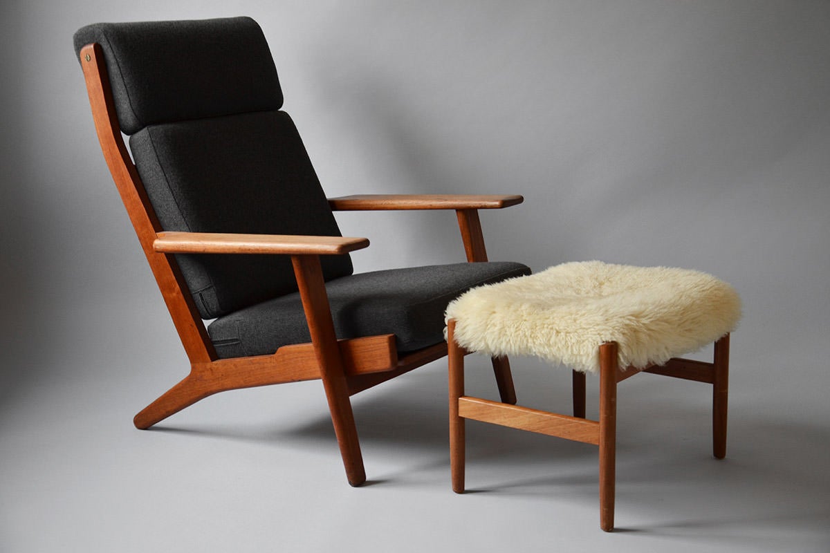 Mid-20th Century GE 290A Easy Chair by Hans J. Wegner
