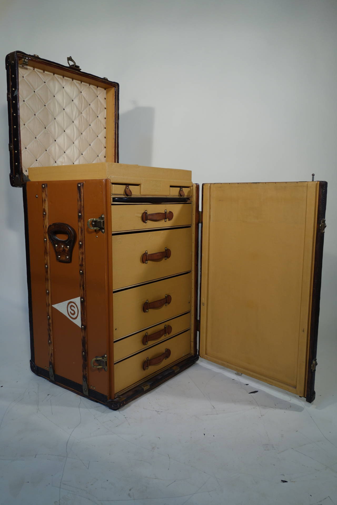 Early 20th Century 1910's  Louis Vuitton Travel Secretary Trunk / Malle secretaire a linge Vuitton