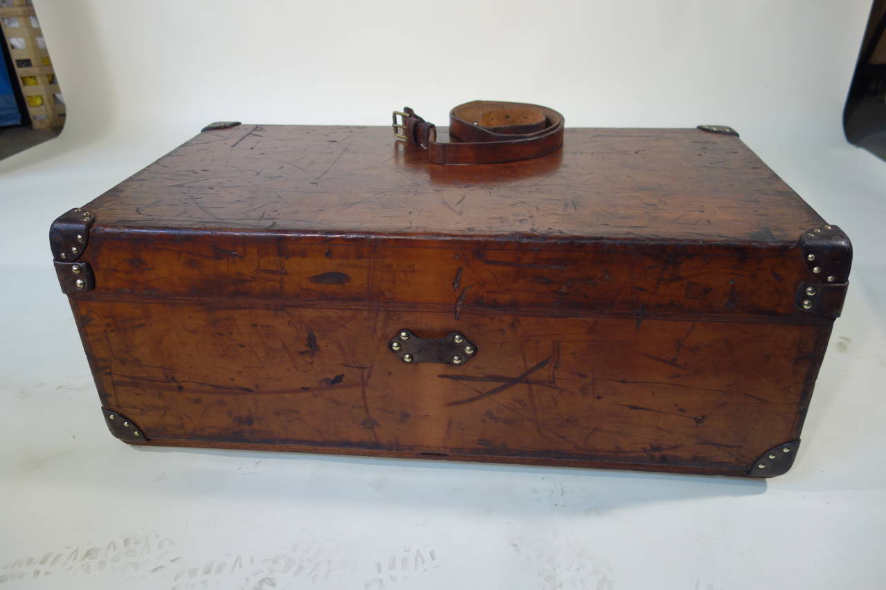 1900s Louis Vuitton Leather Cabin Trunk or Malle Cabine Cuir Vuitton 3