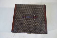 1920s Goyard Hat Trunk or Malle Goyard à Chapeaux Avec Chassis