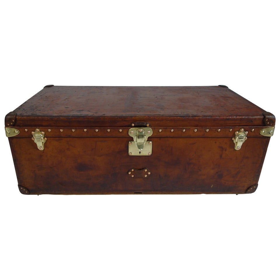 Louis Vuitton Cabin Leather Trunk, circa 1920s, Malle Cabine Cuir Naturel For Sale