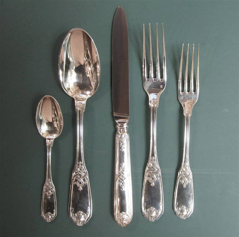 Set of Eight French Sterling Silver Flatware Puiforcat Moliere Pattern In Good Condition For Sale In Montreal, Quebec