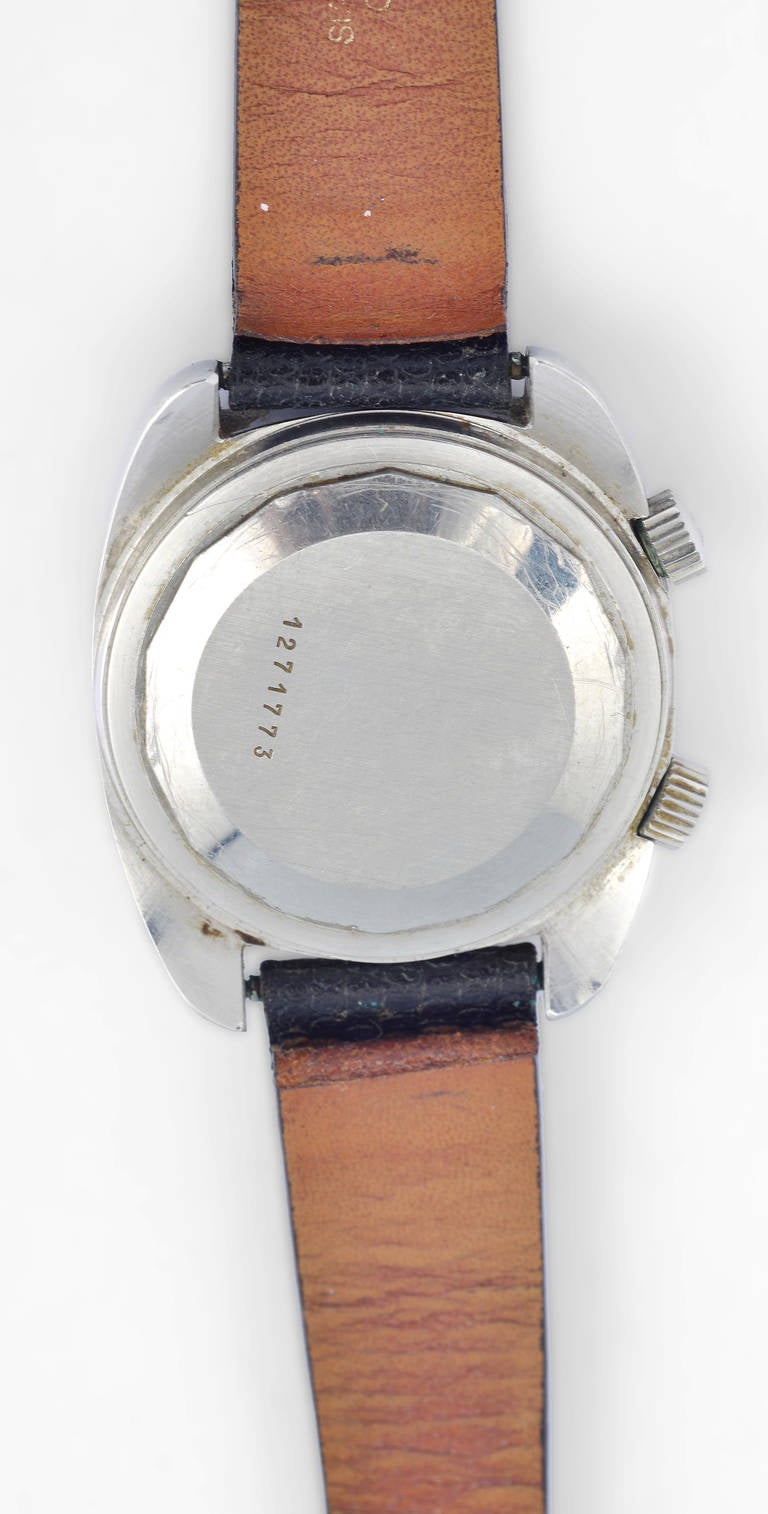 Jaeger LeCoultre, Stainless Steel Memovox Alarm In Good Condition For Sale In Montreal, Quebec