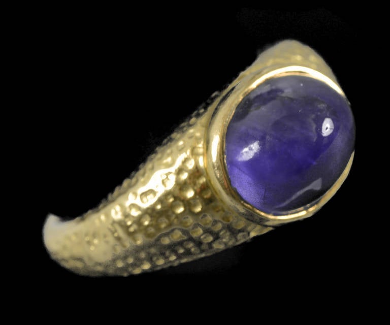 French Cabochon Sapphire Ring, Van Cleef and Arpels For Sale