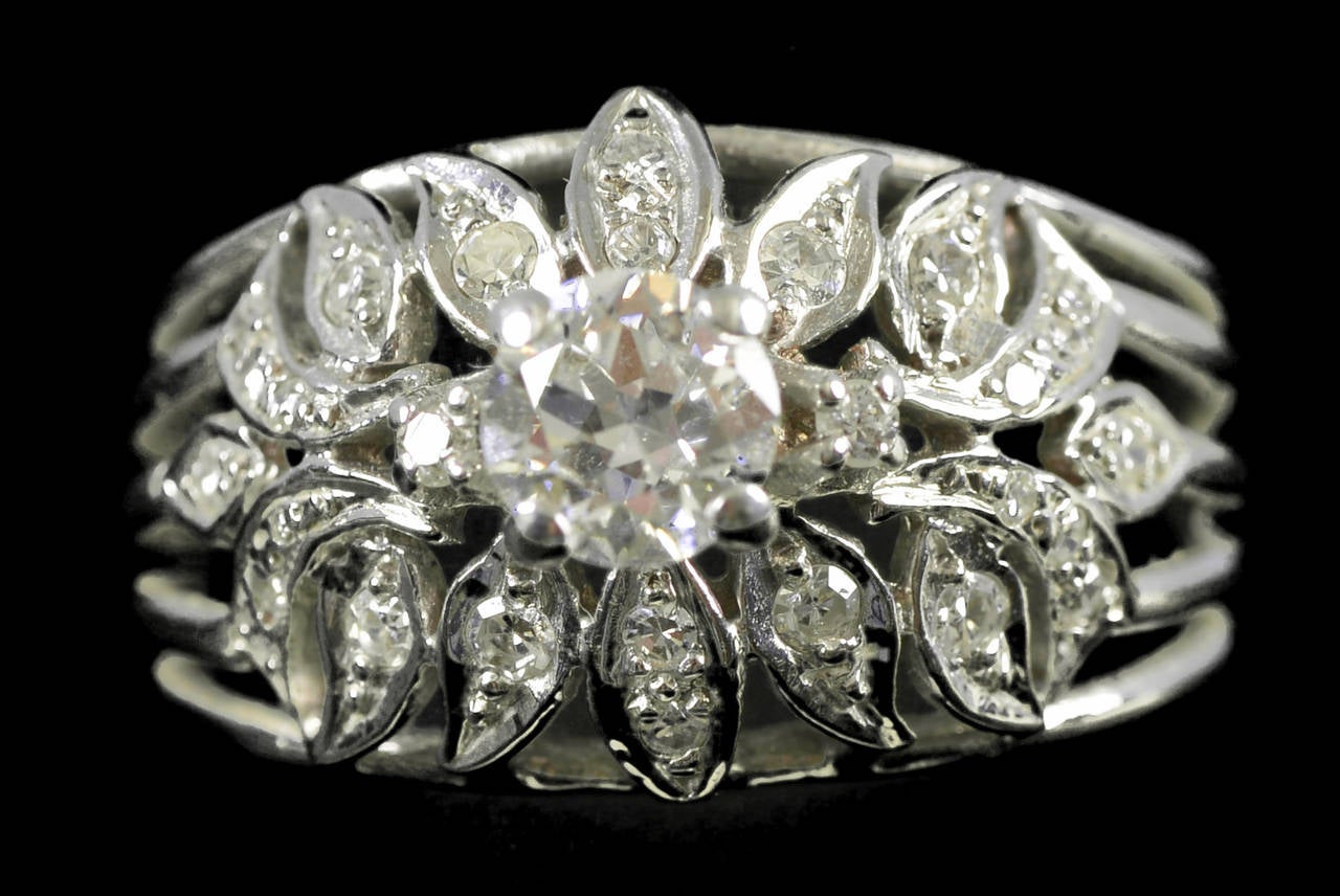 1940s 14-Karat Gold Diamond Engagement Ring