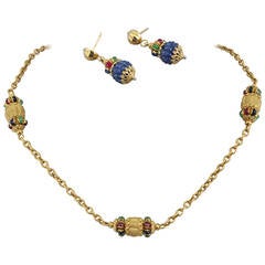18-Karat Necklace and Earrings Demi-Parure in the Spirit of Indo-Greek