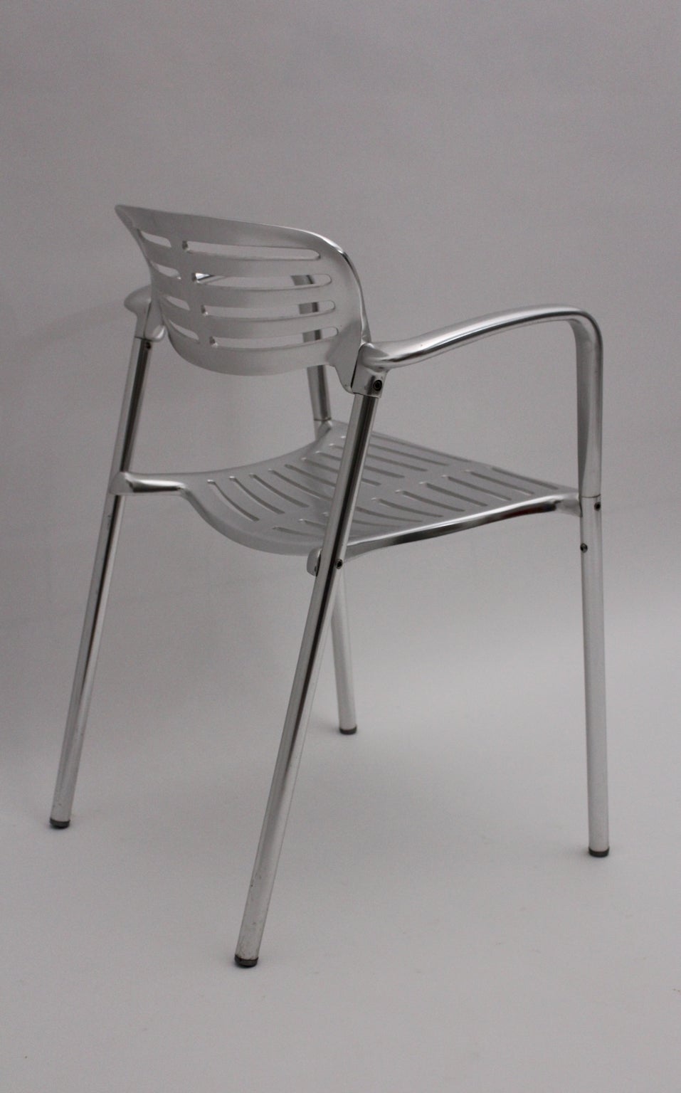 Postmodern Metal Vintage Aluminum Patio Chairs Toledo Jorge Pensi  Spain 1980s In Good Condition For Sale In Vienna, AT