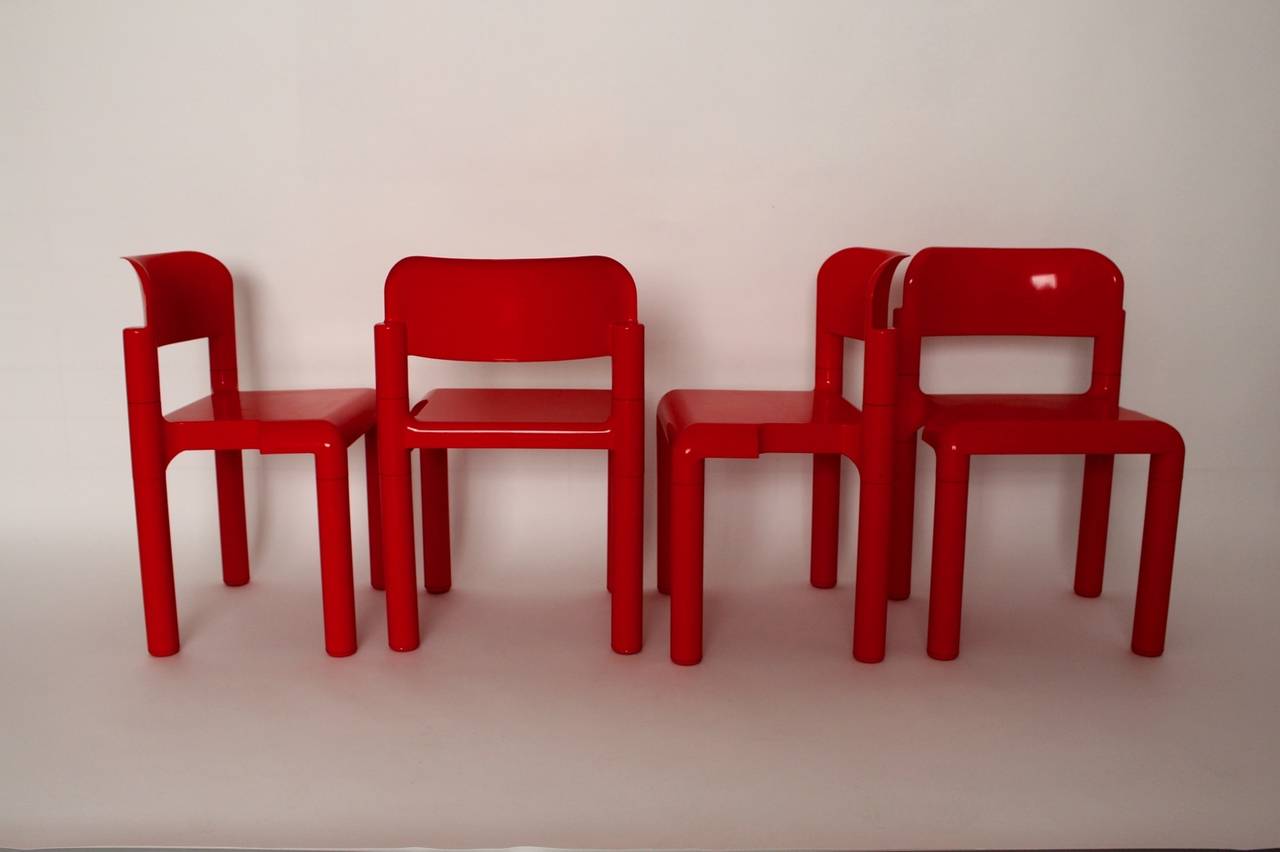Red Space Age Vintage Set of Four Plastic Chairs by Eero Aarnio, 1970s In Good Condition In Vienna, AT