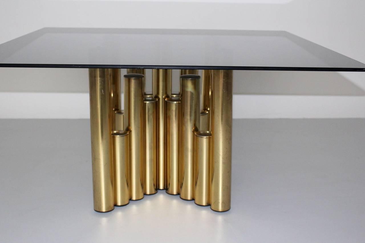 Inconnu Table basse vintage en laiton mi-siècle moderne, table de canapé, modèle Manhattan, années 1960 en vente