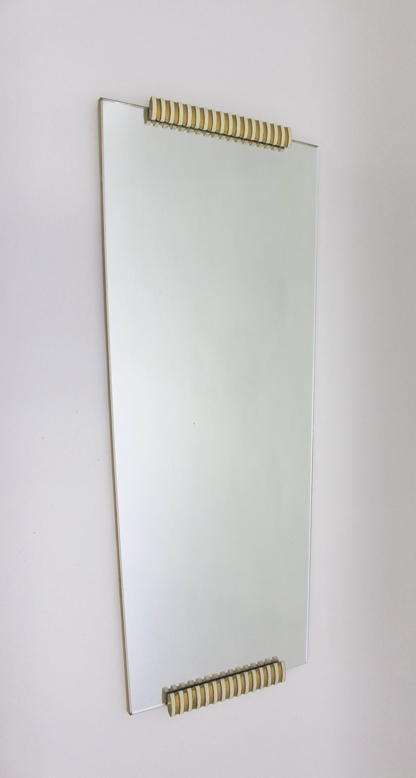 Mid-Century Modern Vintage-Spiegel in voller Länge im Stil von Osvaldo Borsani, Italien im Zustand „Gut“ im Angebot in Vienna, AT