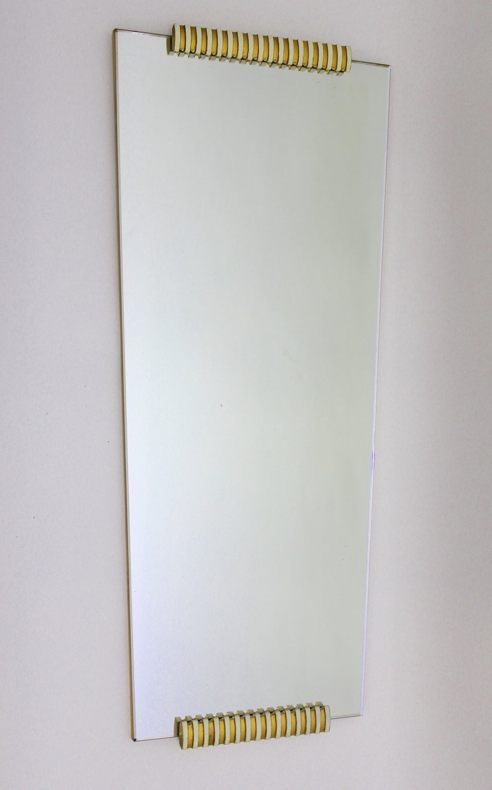 Mid-Century Modern Vintage-Spiegel in voller Länge im Stil von Osvaldo Borsani, Italien (Moderne der Mitte des Jahrhunderts) im Angebot