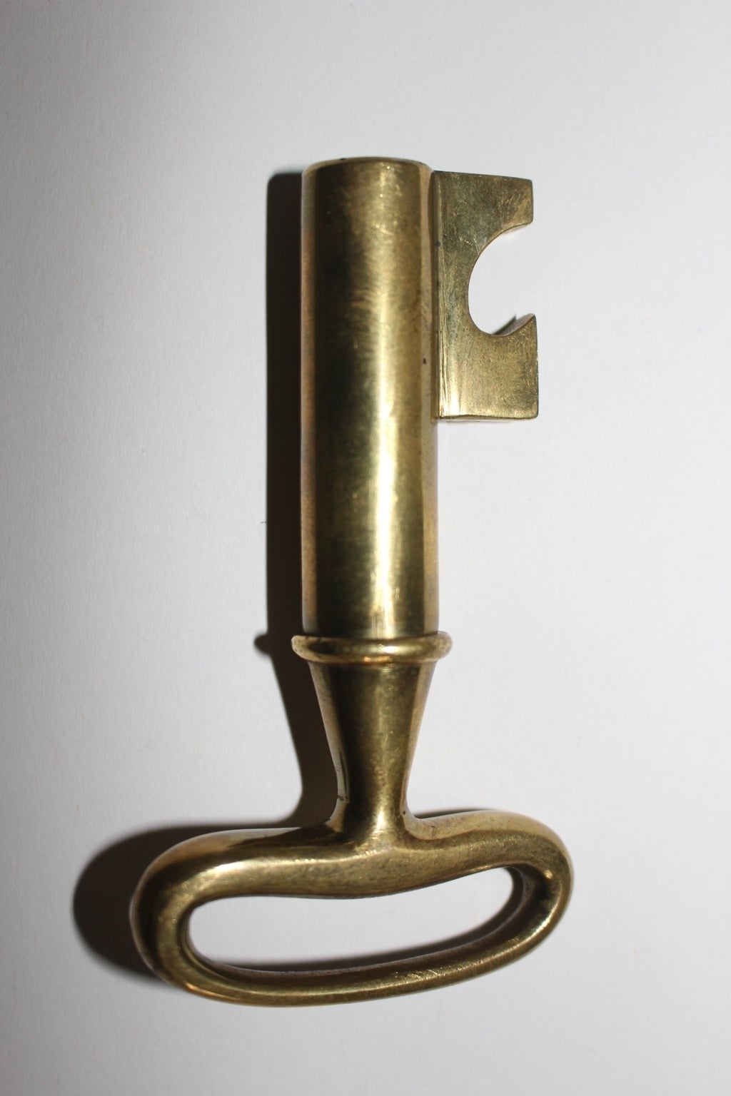 Mid-Century Modern Crémaillère à clés en laiton moderne du milieu du siècle dernier par Carl Auböck, Autriche, vers 1950 en vente