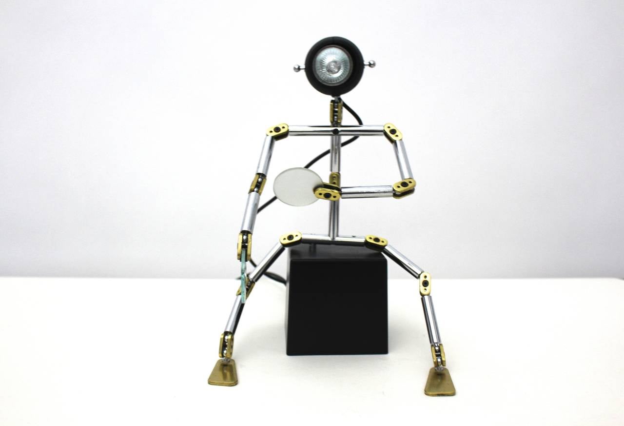 Post-Modern Post Modern Metal Brass Vintage Table Lamp Osqar by Ygnacio Baranga, Italy, 1985 For Sale