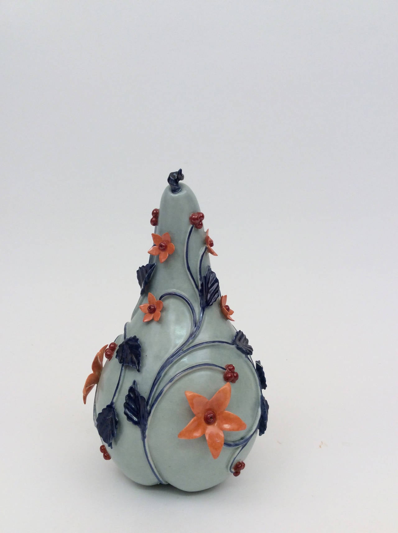 Ode d'Export Pear, Porcelain Objet d'Art
