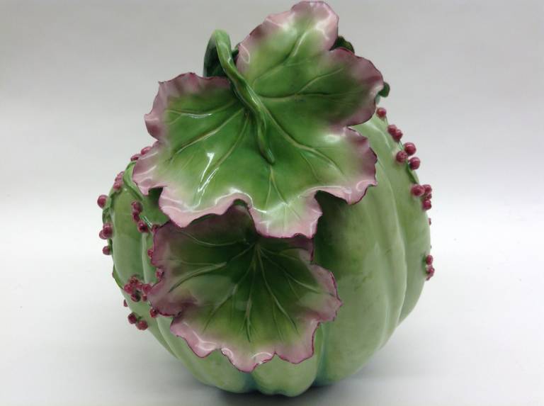 Chelsea Porcelain Red Anchor Period Inspired Melon Centerpiece In Excellent Condition For Sale In Boston, MA