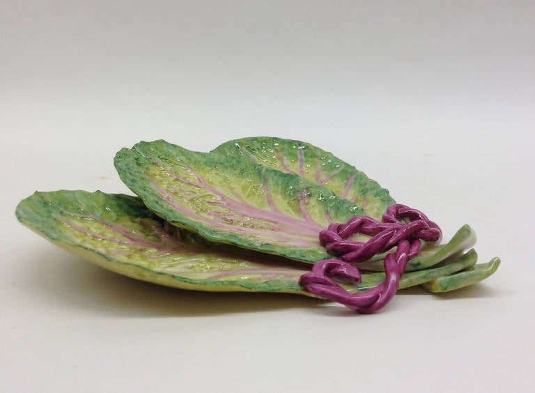 Glazed Porcelain Cabbage Leaves Pin Dish For Sale