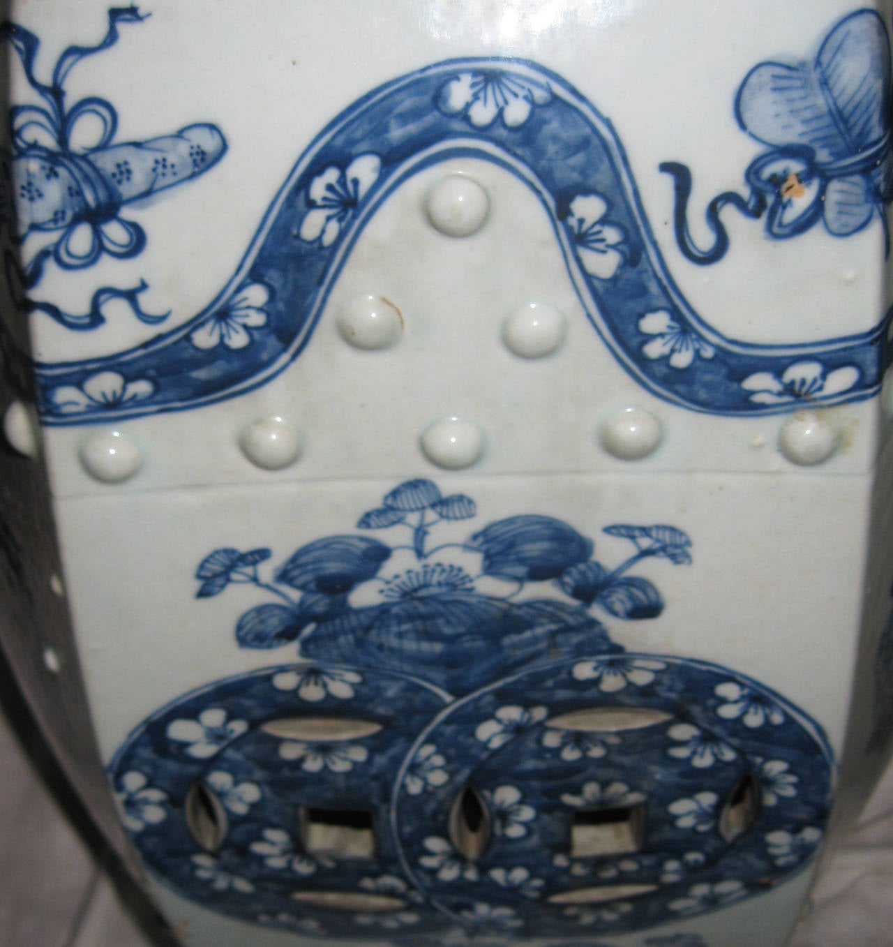 20th century Chinese Export Porcelain Garden Seat For Sale 3