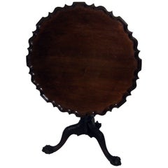 19th century Chippendale Style Tilt-Top Table